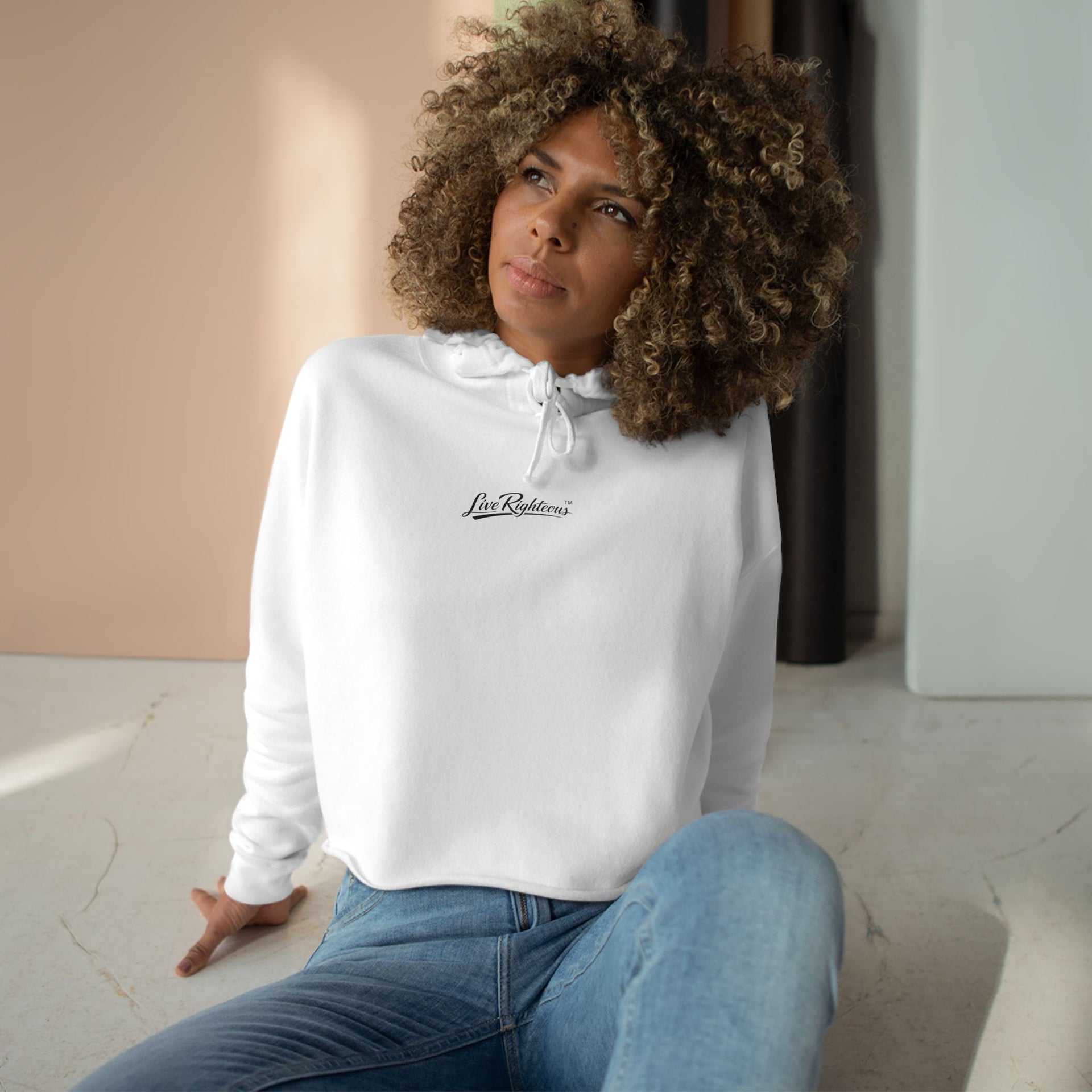 Cropped Script Logo Hoodie — Minimal White Crop Sweatshirt